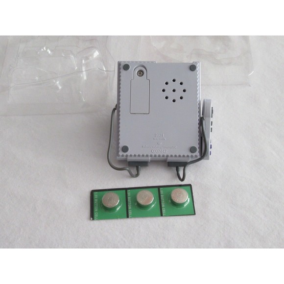 FLAW* 2021 Hallmark SuperMarioWorld Nintendo Console Ornament Magic Light Sound - Picture 12 of 12